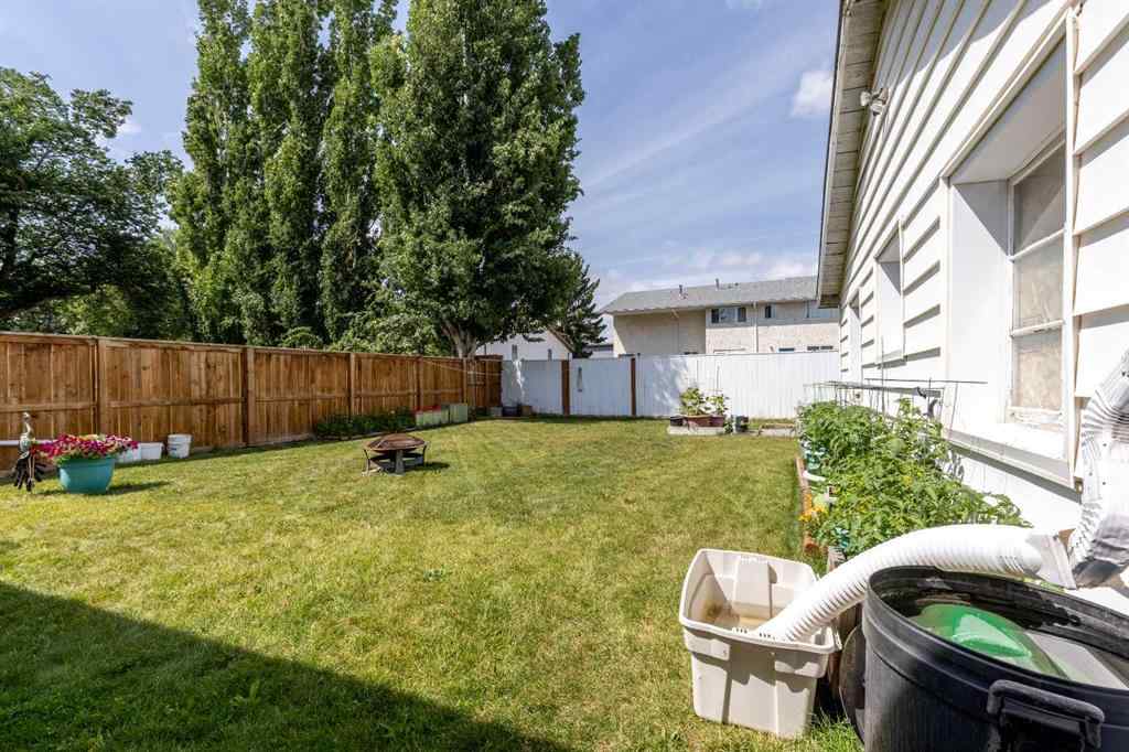 MLS® A2240419 - 315 Dieppe Boulevard S in Glendale Lethbridge, Residential
