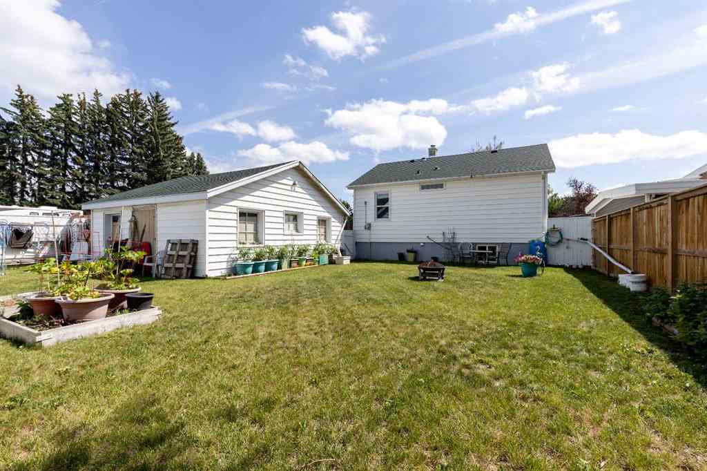 MLS® A2240419 - 315 Dieppe Boulevard S in Glendale Lethbridge, Residential