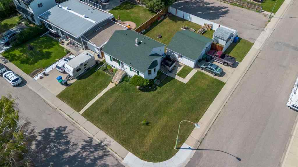 MLS® A2240419 - 315 Dieppe Boulevard S in Glendale Lethbridge, Residential