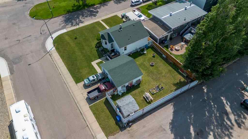 MLS® A2240419 - 315 Dieppe Boulevard S in Glendale Lethbridge, Residential