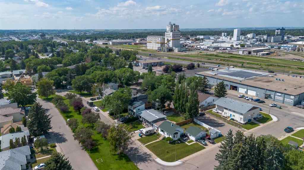 MLS® A2240419 - 315 Dieppe Boulevard S in Glendale Lethbridge, Residential