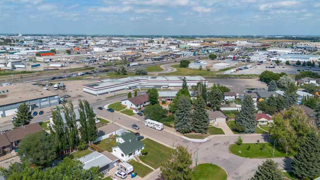 MLS® A2240419 - 315 Dieppe Boulevard S in Glendale Lethbridge, Residential