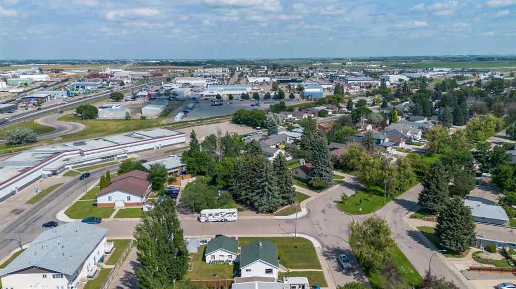 MLS® A2240419 - 315 Dieppe Boulevard S in Glendale Lethbridge, Residential