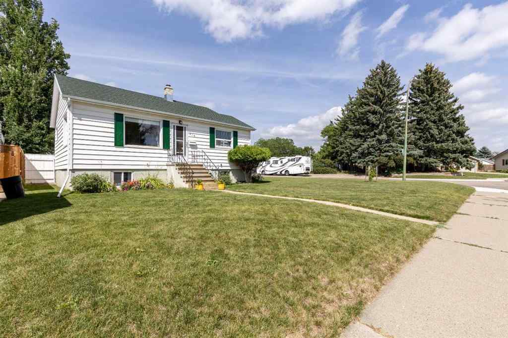 MLS® A2240419 - 315 Dieppe Boulevard S in Glendale Lethbridge, Residential