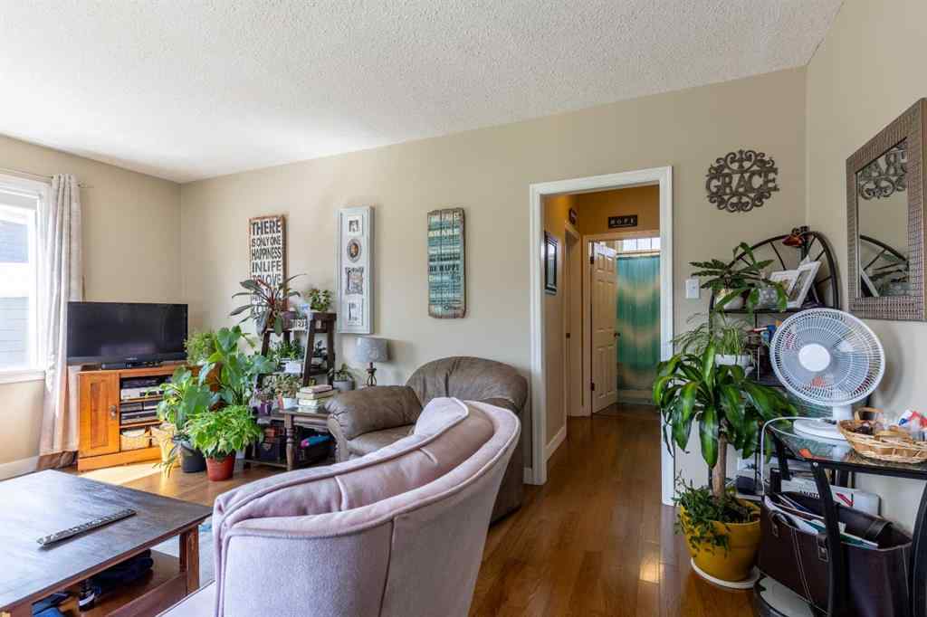 MLS® A2240419 - 315 Dieppe Boulevard S in Glendale Lethbridge, Residential