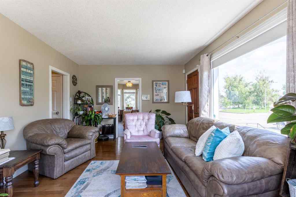 MLS® A2240419 - 315 Dieppe Boulevard S in Glendale Lethbridge, Residential