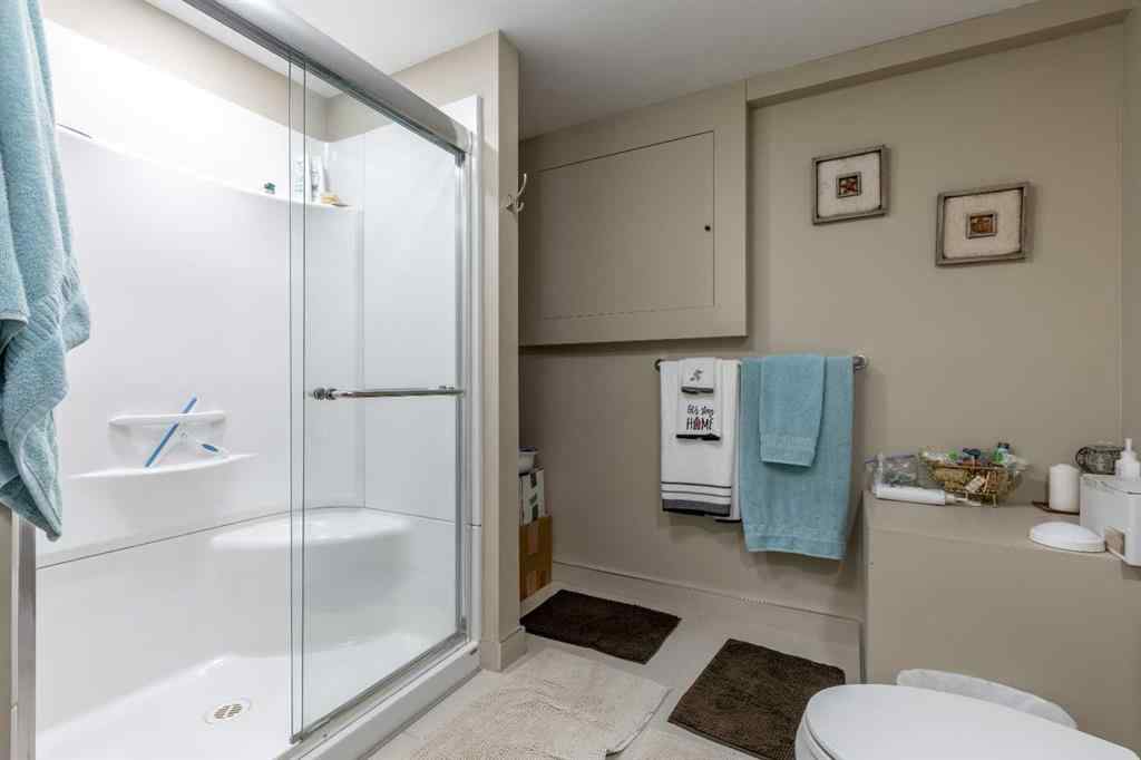 MLS® A2240419 - 315 Dieppe Boulevard S in Glendale Lethbridge, Residential
