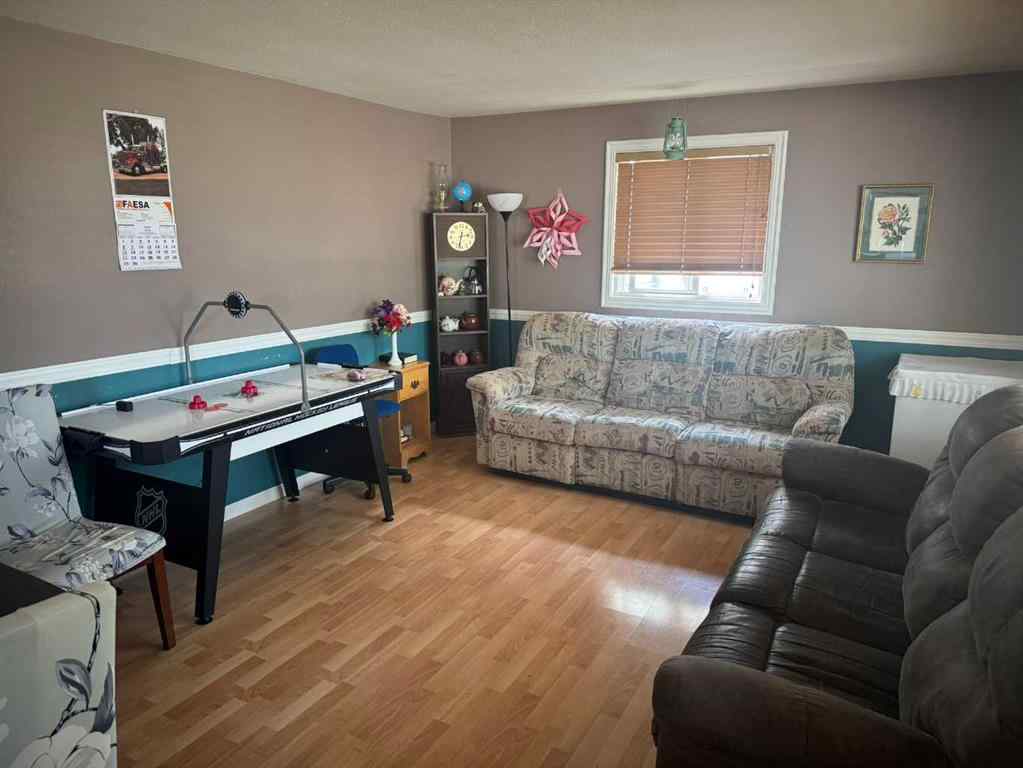 MLS® A2240424 - 4811 53 Avenue  in NONE Grimshaw, Residential