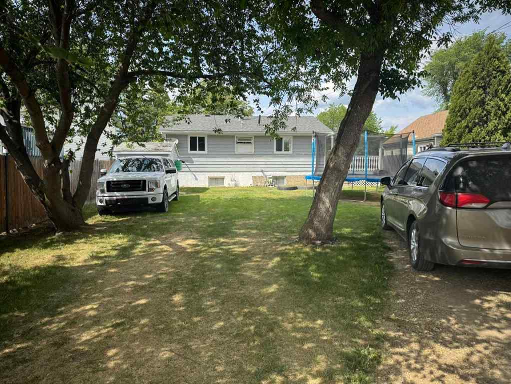 MLS® A2240424 - 4811 53 Avenue  in NONE Grimshaw, Residential