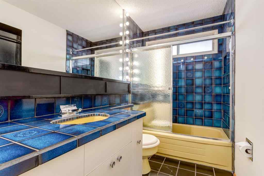 MLS® A2240427 - 6119 Thornaby Way NW in Thorncliffe Calgary, Residential