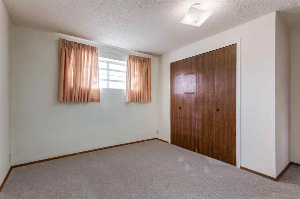 MLS® A2240427 - 6119 Thornaby Way NW in Thorncliffe Calgary, Residential