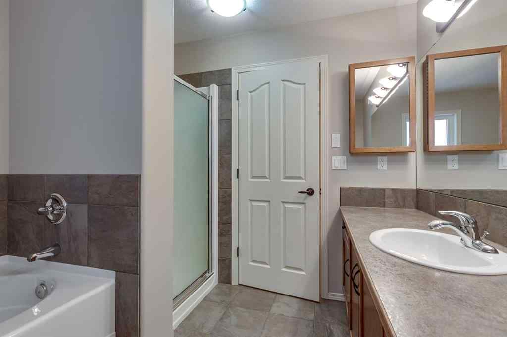 MLS® A2240429 - 56 Illingworth Close  in Ironstone Red Deer, Residential