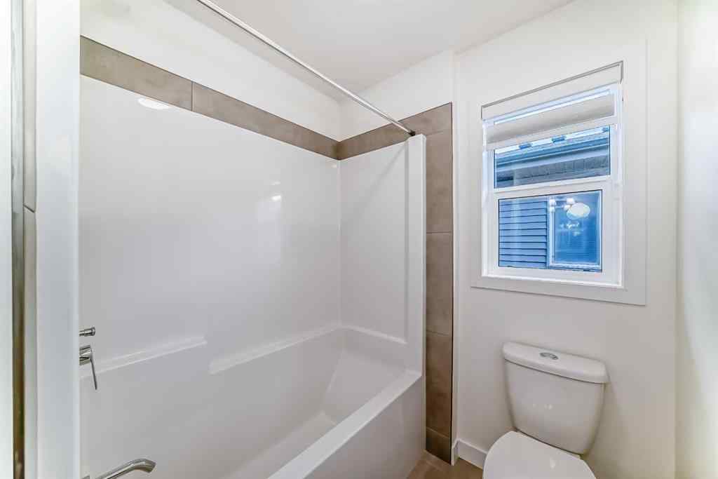 MLS® A2240430 - 99 Lawrence Green SE in Lanark Airdrie, Residential