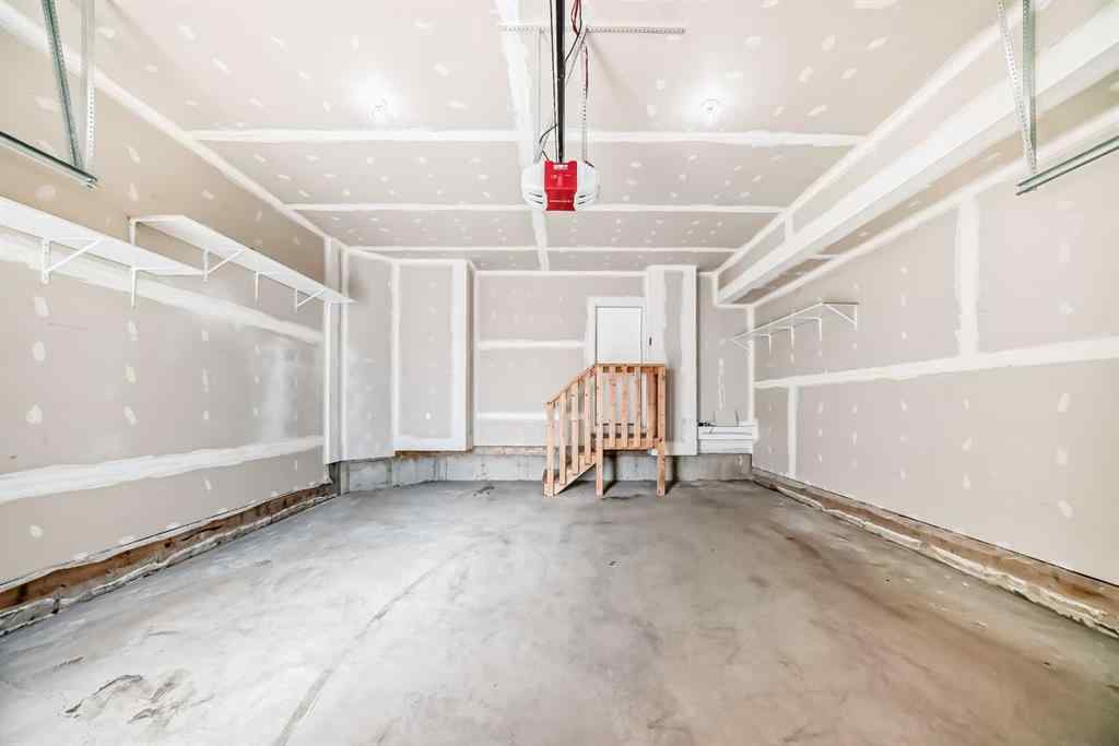 MLS® A2240430 - 99 Lawrence Green SE in Lanark Airdrie, Residential