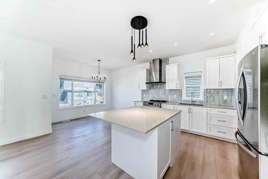 MLS® A2240430 - 99 Lawrence Green SE in Lanark Airdrie, Residential