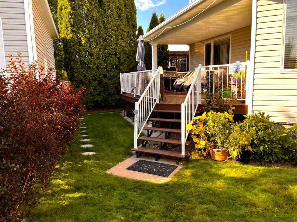 MLS® A2240453 - 904 Spruce Way SE in SE Southridge Medicine Hat, Residential
