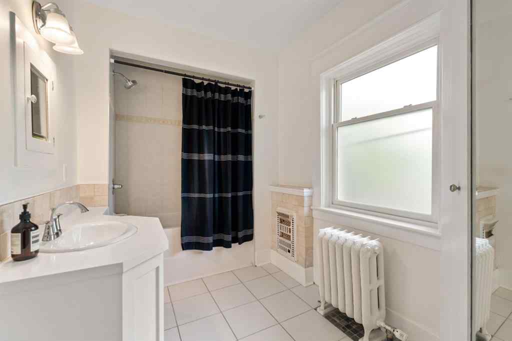 MLS® A2240454 - 3025 Elbow Drive SW in Elbow Park Calgary, Residential