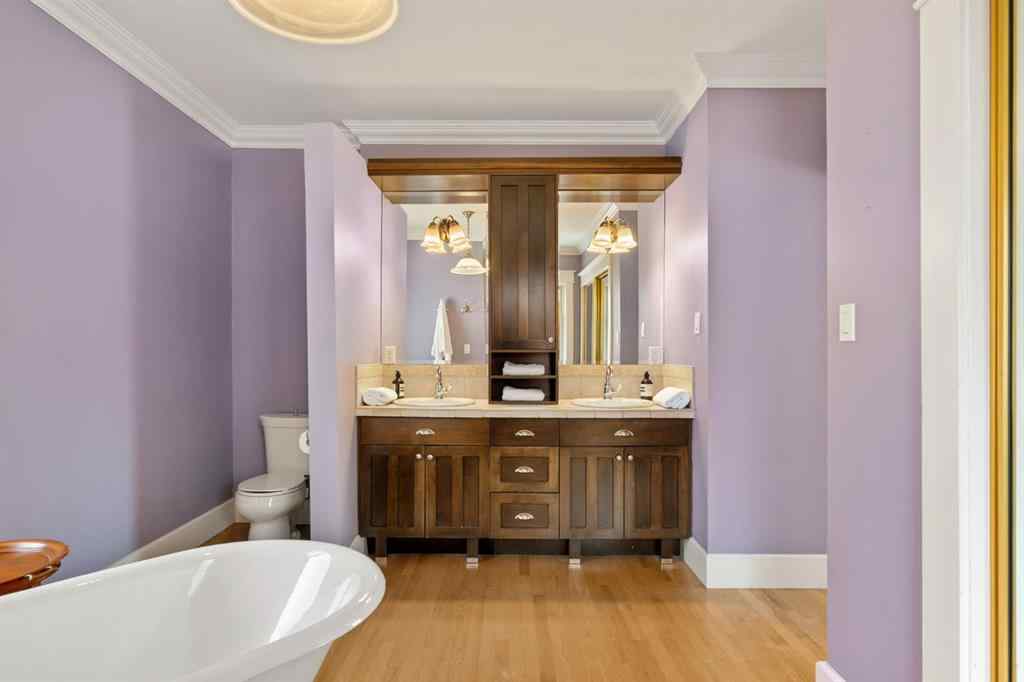 MLS® A2240454 - 3025 Elbow Drive SW in Elbow Park Calgary, Residential