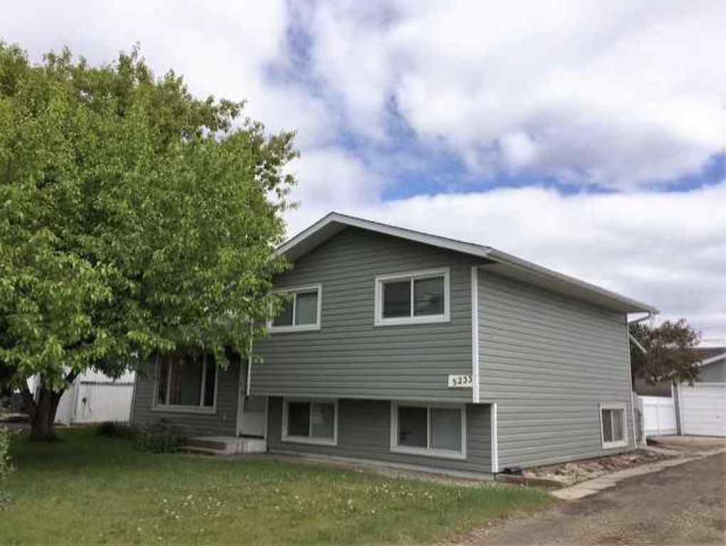 MLS® A2240455 - 5233 47 Street  in Downtown Lacombe Lacombe, Residential
