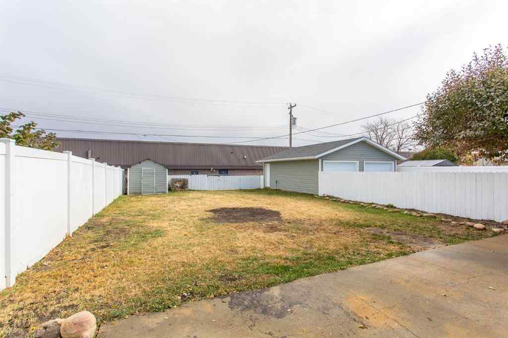 MLS® A2240455 - 5233 47 Street  in Downtown Lacombe Lacombe, Residential