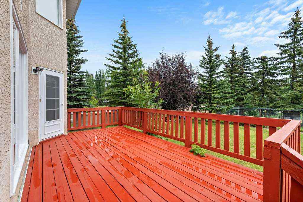 MLS® A2240460 - 4 Hampshire Circle NW in Hamptons Calgary, Residential