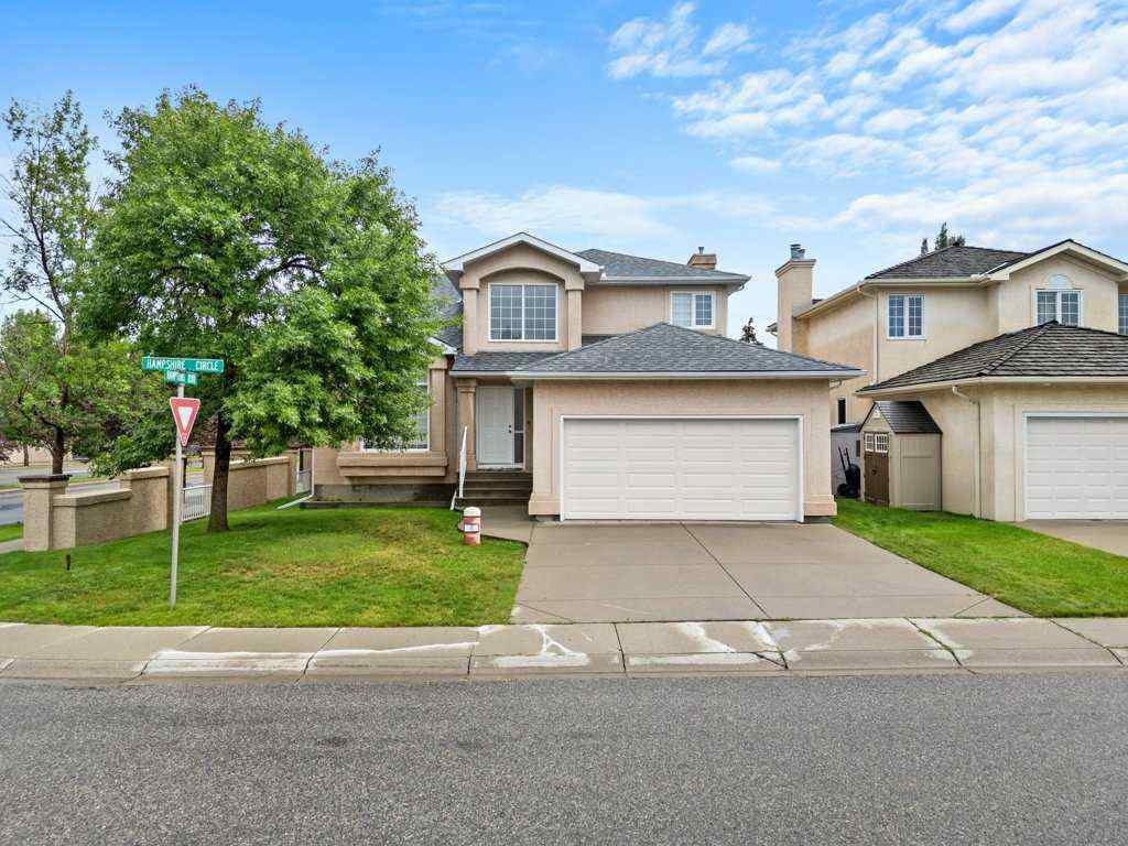 MLS® A2240460 - 4 Hampshire Circle NW in Hamptons Calgary, Residential
