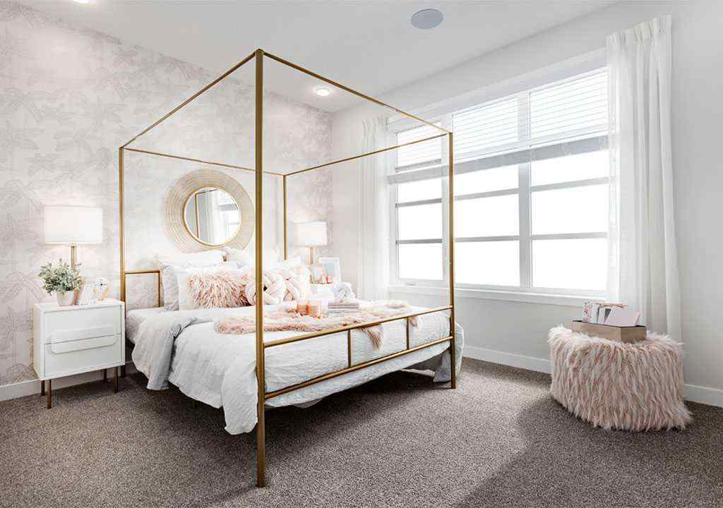 MLS® A2240464 - 286 Sora Way SE in Hotchkiss Calgary, Residential