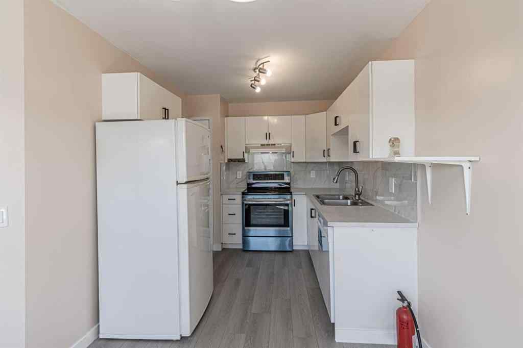 MLS® A2240476 - 165 Sandpiper Lane NW in Sandstone Valley Calgary, Residential