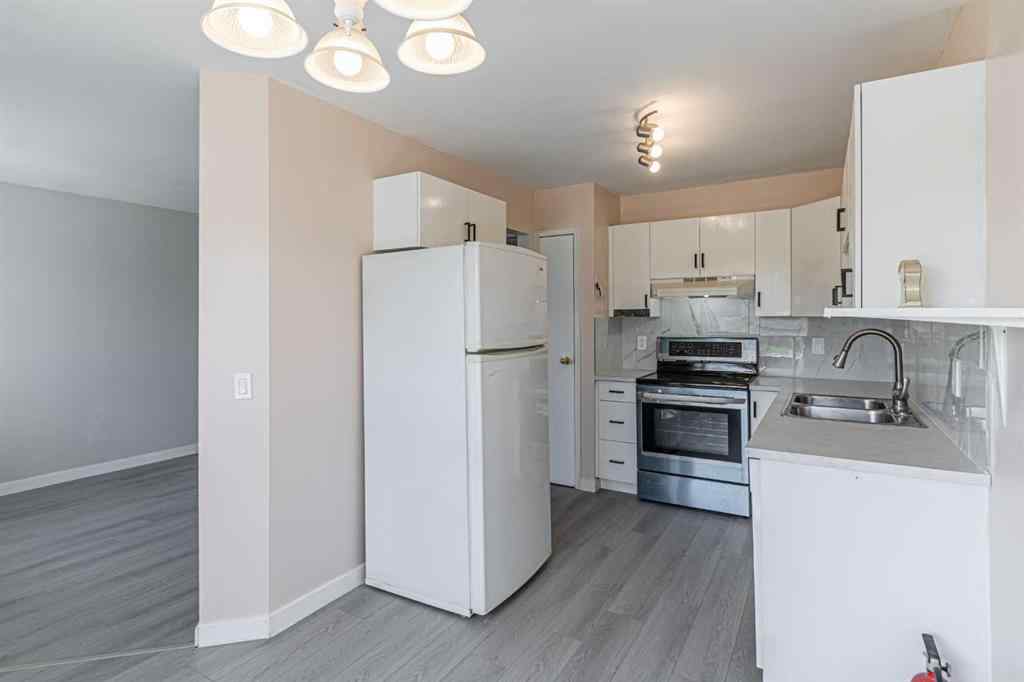 MLS® A2240476 - 165 Sandpiper Lane NW in Sandstone Valley Calgary, Residential