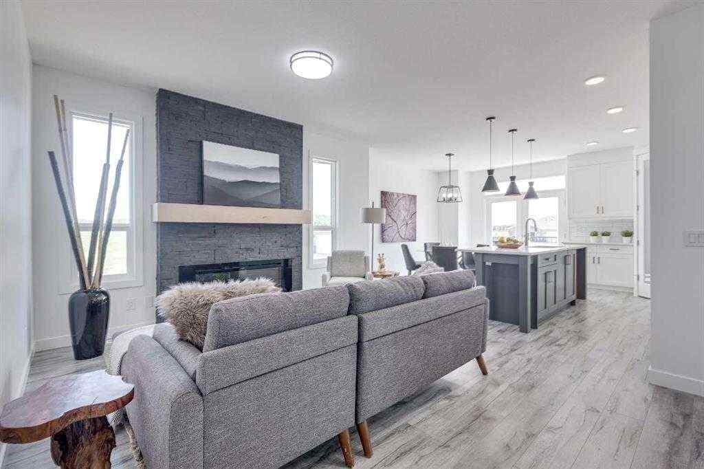 MLS® A2240478 - 4240 Bauman Way  in Bella Vista Innisfail, Residential