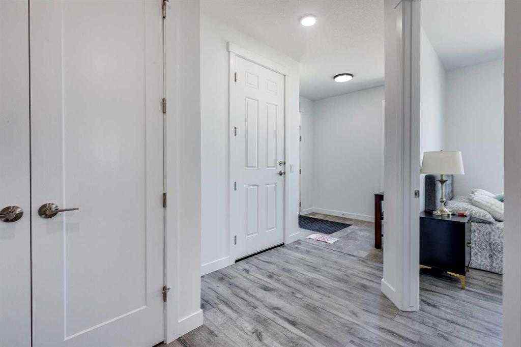 MLS® A2240478 - 4240 Bauman Way  in Bella Vista Innisfail, Residential