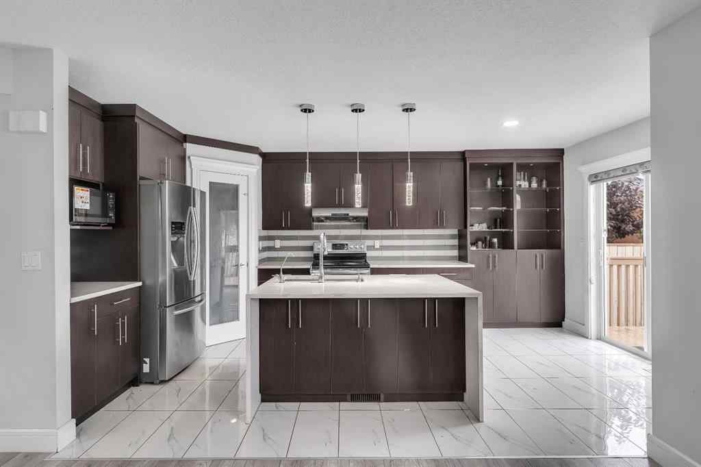 MLS® A2240487 - 751 saddlecreek Way NE in Saddle Ridge Calgary, Residential