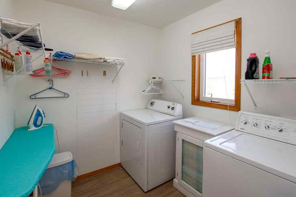 MLS® A2240495 - 37466 Range Road 263   in NONE Rural Red Deer County, Residential