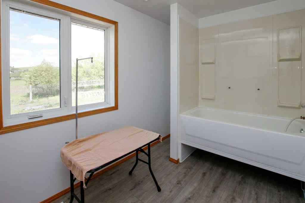 MLS® A2240495 - 37466 Range Road 263   in NONE Rural Red Deer County, Residential