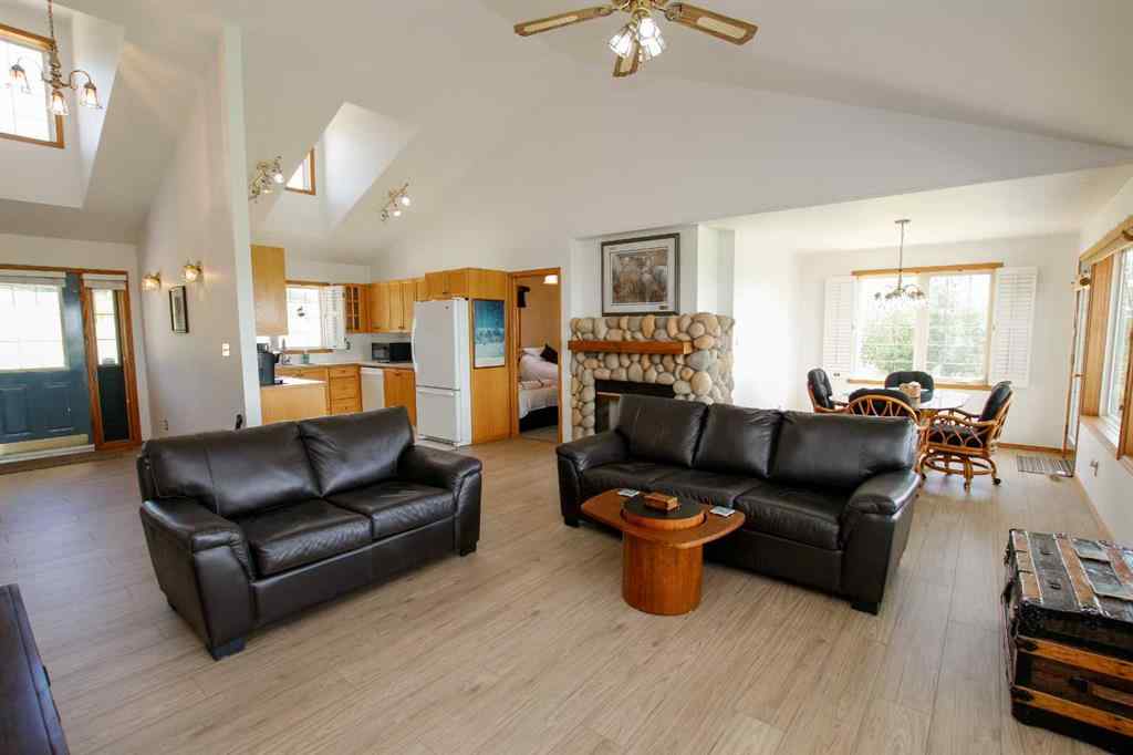 MLS® A2240495 - 37466 Range Road 263   in NONE Rural Red Deer County, Residential