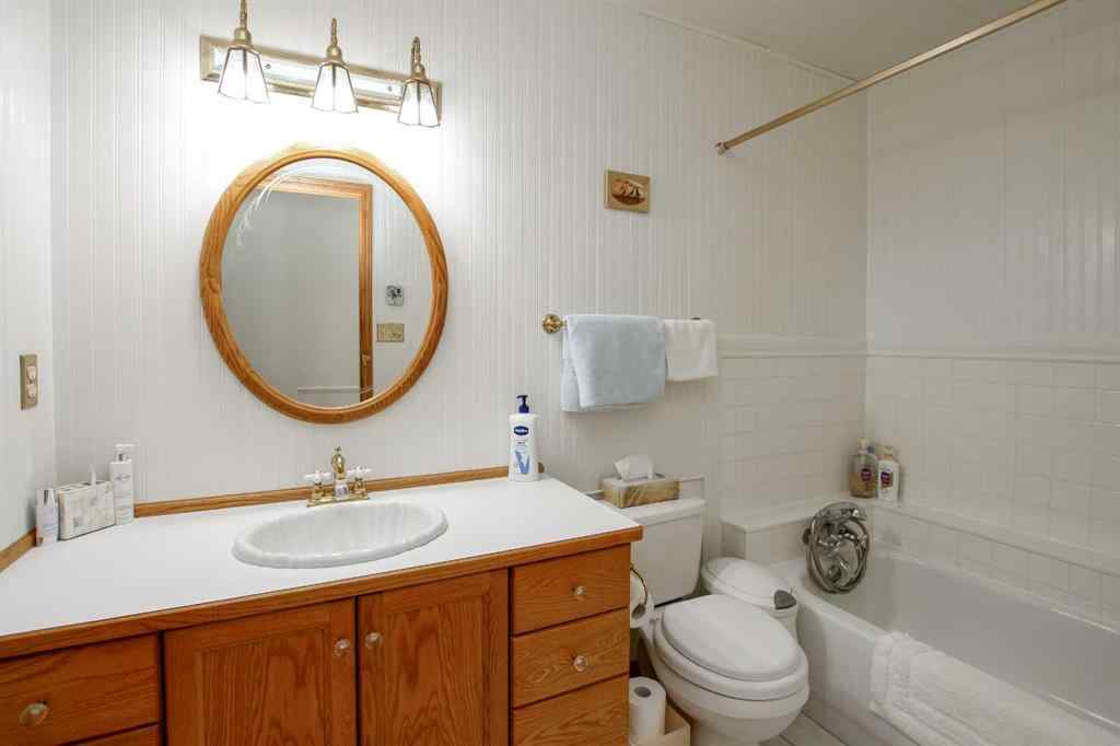MLS® A2240495 - 37466 Range Road 263   in NONE Rural Red Deer County, Residential