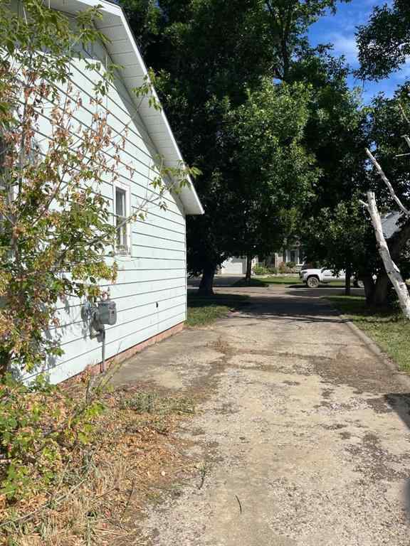 MLS® A2240511 - 4829 56th Avenue   in NONE High Prairie, Residential