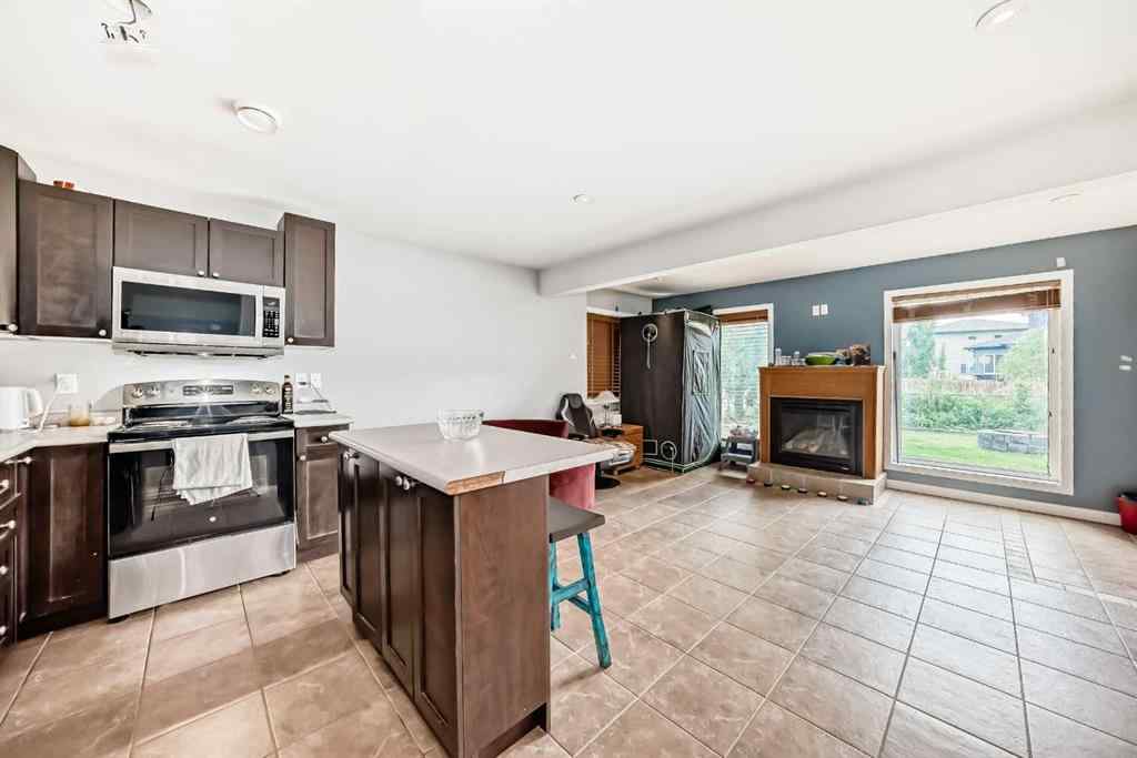 MLS® A2240520 - 4827 56 Avenue  in Madison Park Innisfail, Residential
