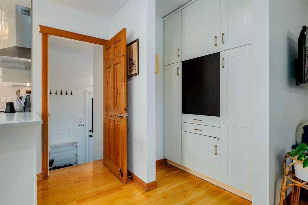 MLS&reg; # A2240533 - 1403 107 Avenue SW in Southwood Calgary, Residential Open Houses