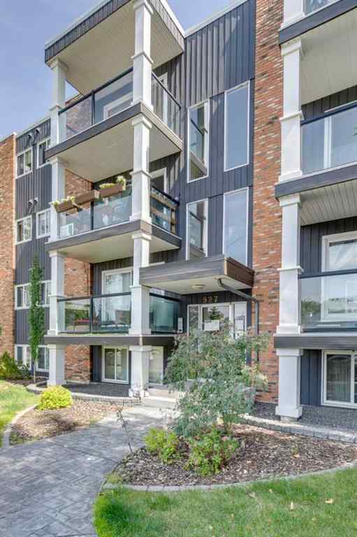 MLS® A2240536 - Unit #301 927 2 Avenue NW in Sunnyside Calgary, Residential