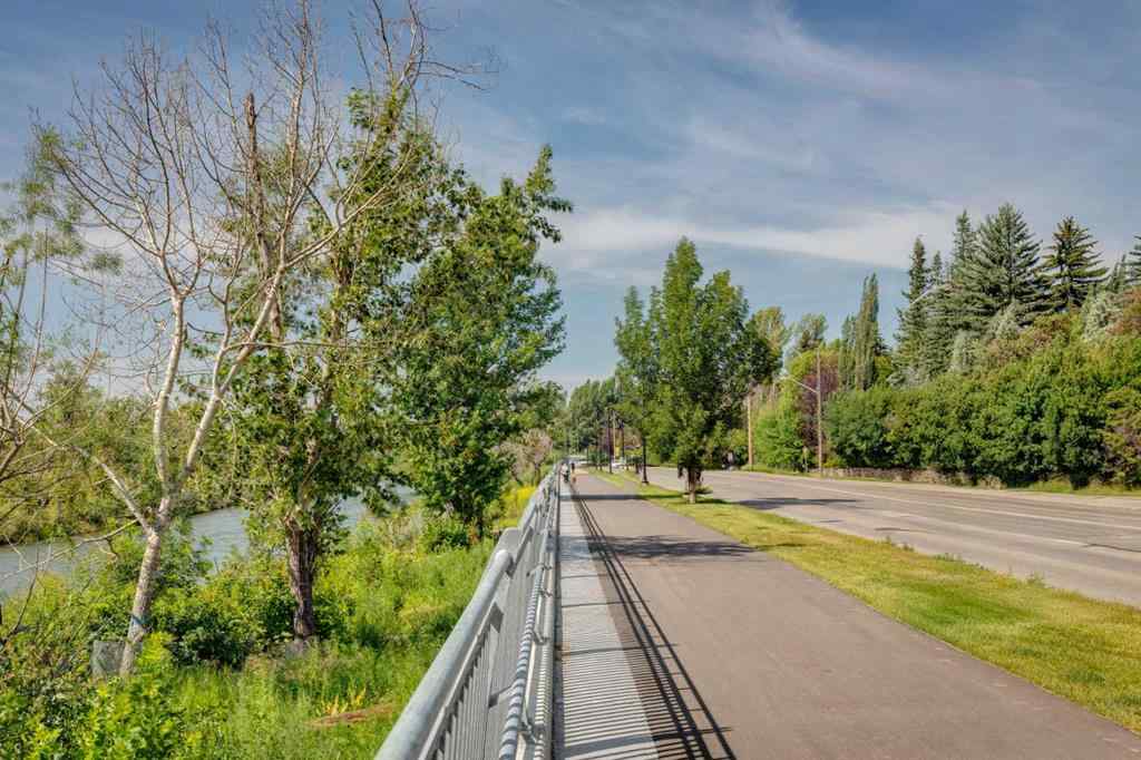 MLS® A2240553 - 2109 2 Street SW in Mission Calgary, Residential