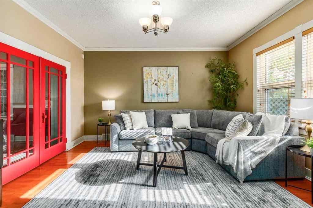 MLS® A2240553 - 2109 2 Street SW in Mission Calgary, Residential