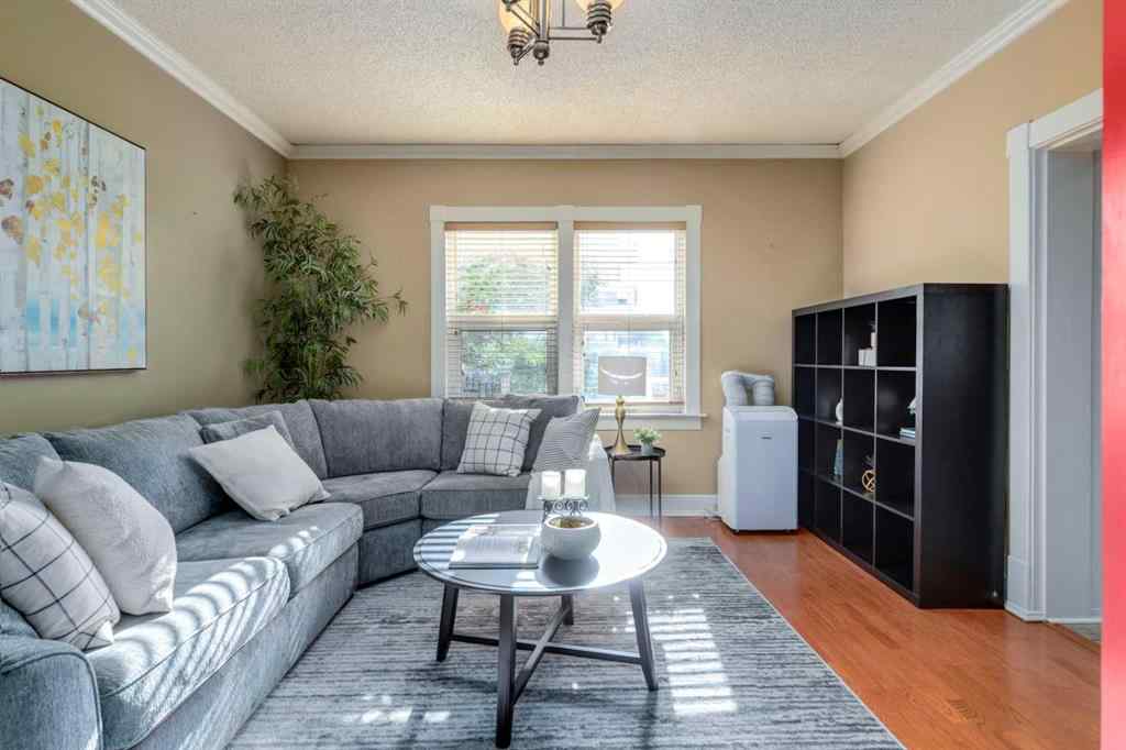 MLS® A2240553 - 2109 2 Street SW in Mission Calgary, Residential