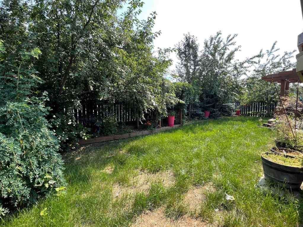 MLS® A2240561 - Unit #10709 106 Street   in NONE High Level, Residential