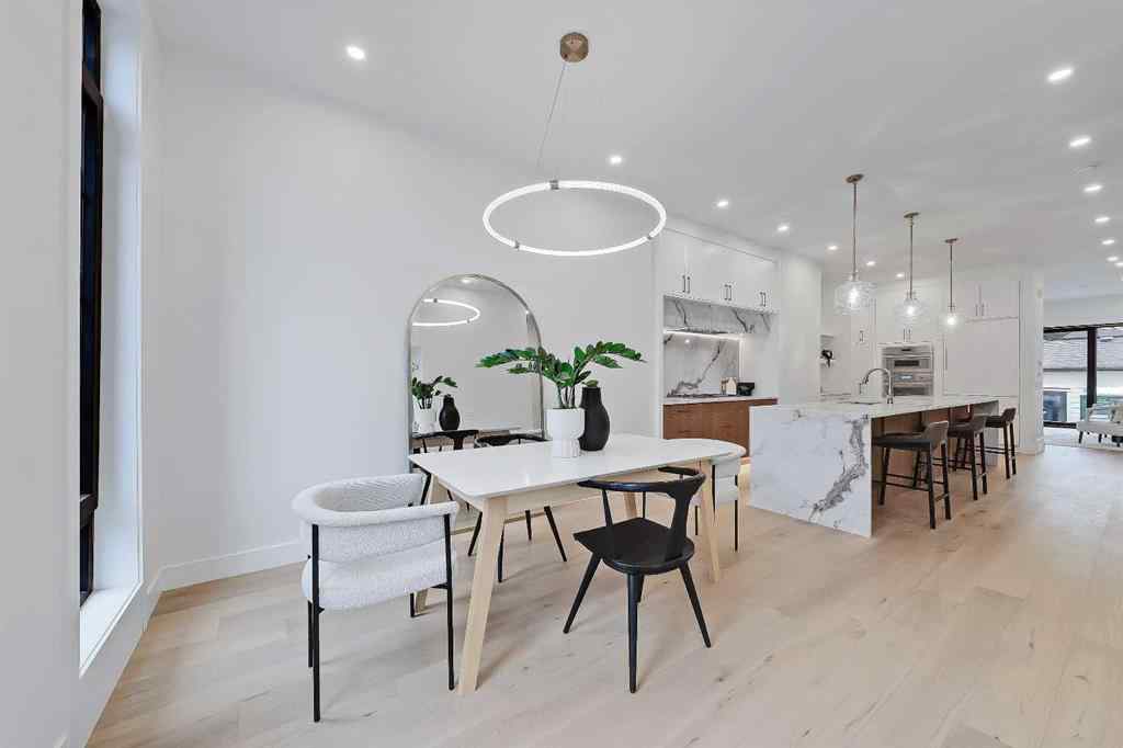 MLS® A2240573 - 2720 5 Avenue NW in West Hillhurst Calgary, Residential