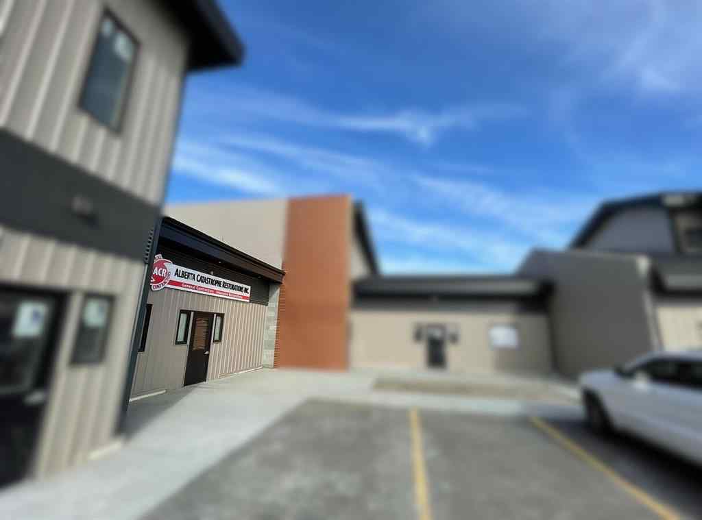 MLS® A2240581 - Unit #20 545 W T Hill Boulevard S in Wt Hill Business Park Lethbridge, Commercial