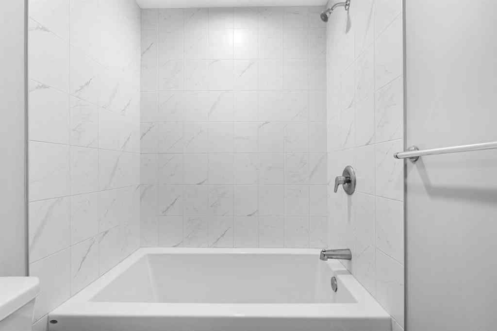 MLS® A2240582 - 712 Savanna Boulevard NE in Saddle Ridge Calgary, Residential