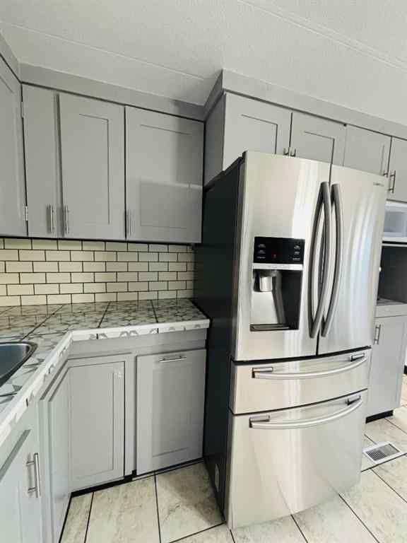 MLS® A2240585 - 421 Margaret Avenue  in NONE Duchess, Residential