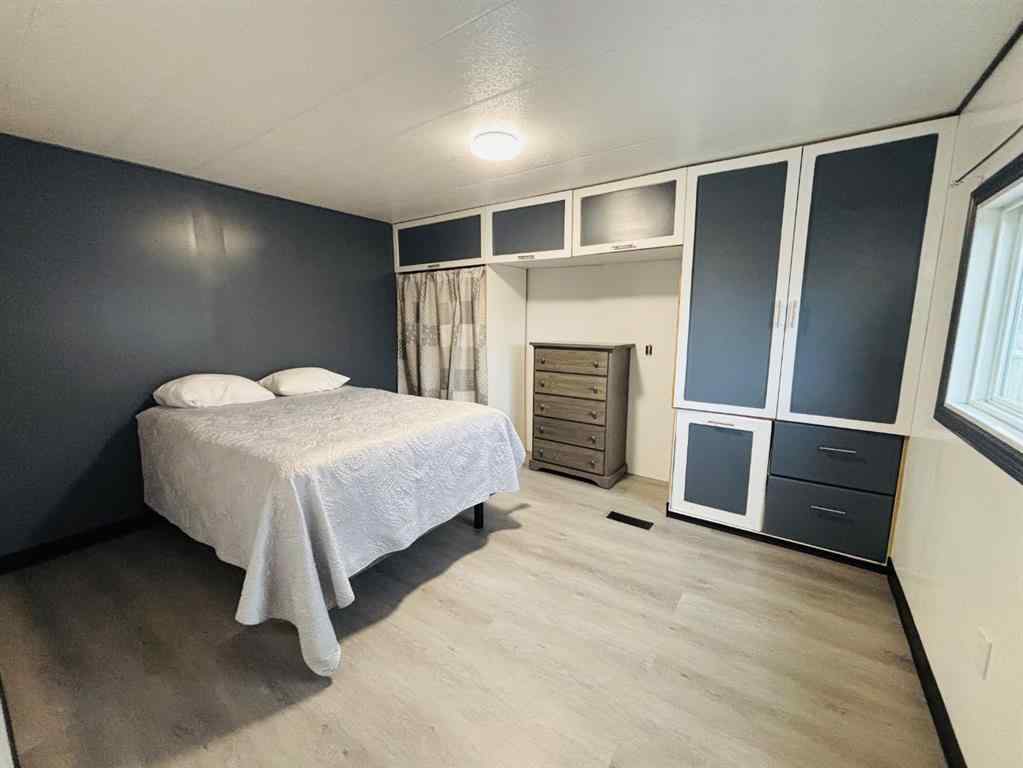 MLS® A2240585 - 421 Margaret Avenue  in NONE Duchess, Residential