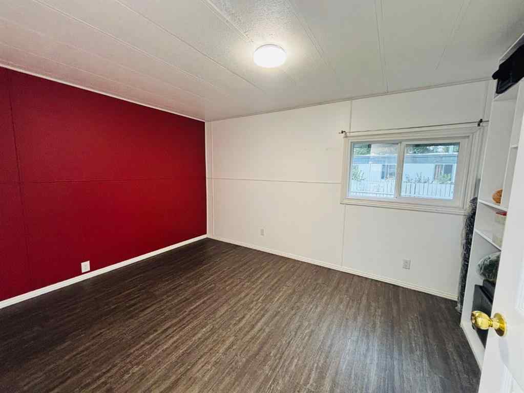 MLS® A2240585 - 421 Margaret Avenue  in NONE Duchess, Residential